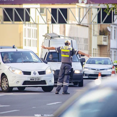 Blitz Educativa encerra ações do Maio Amarelo em Caxias do Sul. Mais de 2 mil pessoas participaram de atividades promovidas no mês que pretende chamar atenção para o trânsito<!-- NICAID(15445306) -->