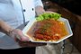 CAXIAS DO SUL, RS, BRASIL, 22/11/2023. +Serra: por que o bauru é um prato tão tradicional na gastronomia de Caxias do Sul. Na foto, Nilço Silva, cozinheiro que aprendeu a receita clássica do bauru e hoje administra o próprio restaurante em Caxias. (Bruno Todeschini/Agência RBS)Indexador: BTK<!-- NICAID(15610130) -->