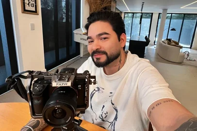 O ex-apresentador Yudi Tamashiro, 33 anos, anunciou que vai deixar o Brasil com a família para morar no Japão. A mudança tem motivos religiosos.<!-- NICAID(16100079) -->