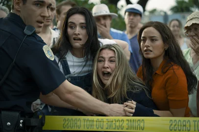 Sony Pictures divulga trailer oficial de “Eu Sei O Que Vocês Fizeram No Verão Passado”<!-- NICAID(16021737) -->