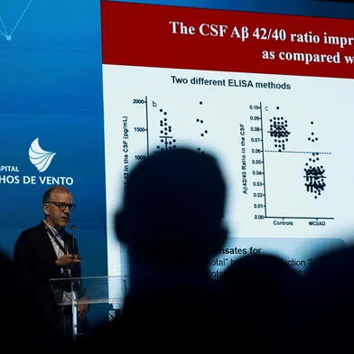 PORTO ALEGRE, RS, BRASIL, 2026-05-13: O Clinical Research Summit 2026, um dos principais eventos de pesquisa do país, reune especialistas do Brasil e do exterior para discutir o futuro da pesquisa clínica e o acesso a tratamentos inovadores. Na foto: Kaj Blennow, Professor de neuroquímica na Universidade de Gotemburgo e chefe do Laboratório de Neuroquímica Clínica do Hospital Universitário Sahlgrenska, na Suécia. (Foto: André Ávila/Agência RBS)Indexador: Andre Avila<!-- NICAID(16284588) -->