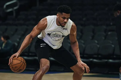 Giannis Antetokounmpo, astro da NBA<!-- NICAID(16312114) -->