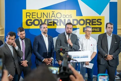 RIO DE JANEIRO, RJ, BRASIL, 7.2.2025 - Reunião com governadores. O governador Eduardo Leite esteve no Rio de Janeiro, onde se reuniu com outros governadores para debater os vetos ao Projeto de Revisão da Dívida e traçar os próximos passos em relação às dividas dos estados. Fotos: Maurício Tonetto/Secom