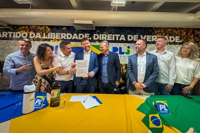 Deputado Maurício Marcon assina filiação no PL<!-- NICAID(16182688) -->