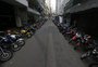 Metade dos acidentes com morte de condutor e caroneiro de moto envolve motociclistas sem CNH em Porto Alegre