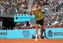 Alcaraz elimina Zverev e vai às quartas de final em Madrid