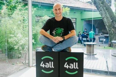 Gustavo Schifino, da 4all<!-- NICAID(14838777) -->