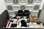 Homem é preso com armas, munições e outros ilícitos na Zona Norte de Caxias<!-- NICAID(15597935) -->