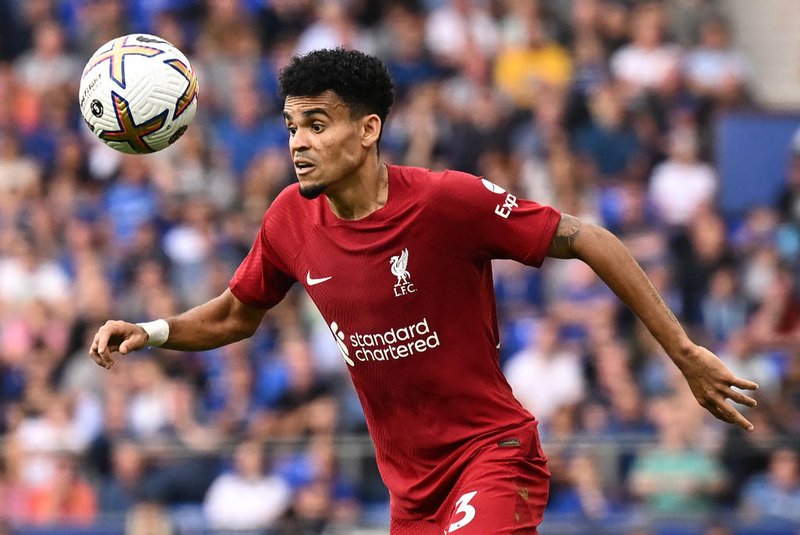 (FILES) Liverpool's Colombian midfielder Luis Diaz controls the ball during the English Premier League football match between Everton and Liverpool at Goodison Park in Liverpool, north west England on September 3, 2022. The mother of Colombian footballer Luis Diaz, who plays for Liverpool of England, was rescued on October 28, 2023, after the authorities reported the kidnapping of his parents in the department of Guajira (north), said President Gustavo Petro. (Photo by Oli SCARFF / AFP) / RESTRICTED TO EDITORIAL USE. No use with unauthorized audio, video, data, fixture lists, club/league logos or 'live' services. Online in-match use limited to 120 images. An additional 40 images may be used in extra time. No video emulation. Social media in-match use limited to 120 images. An additional 40 images may be used in extra time. No use in betting publications, games or single club/league/player publications. / Editoria: SPOLocal: LiverpoolIndexador: OLI SCARFFSecao: soccerFonte: AFPFotógrafo: STF<!-- NICAID(15584241) -->