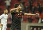 Johnny se consolida como titular em função que era de Edenilson no Inter