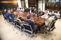 Prefeitura de Caxias do Sul reúne forças de segurança para combater desordem no entorno da Estação Férrea. Reunião nesta sexta-feira com integrantes do CRPO Serra, Bombeiros, Polícia Civil, MP, BM Choque, SMU e Conselho Tutelar<!-- NICAID(16244541) -->