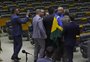 VÍDEO: discussão entre petista e bolsonarista quase vira agressão na Câmara dos Deputados