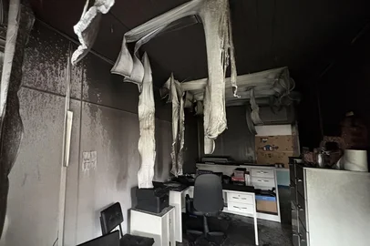Bruna Scheifler / Agência RBS Aulas são suspensas após incêndio na Escola Municipal Diógenes Martins Pinto<!-- NICAID(16362952) -->