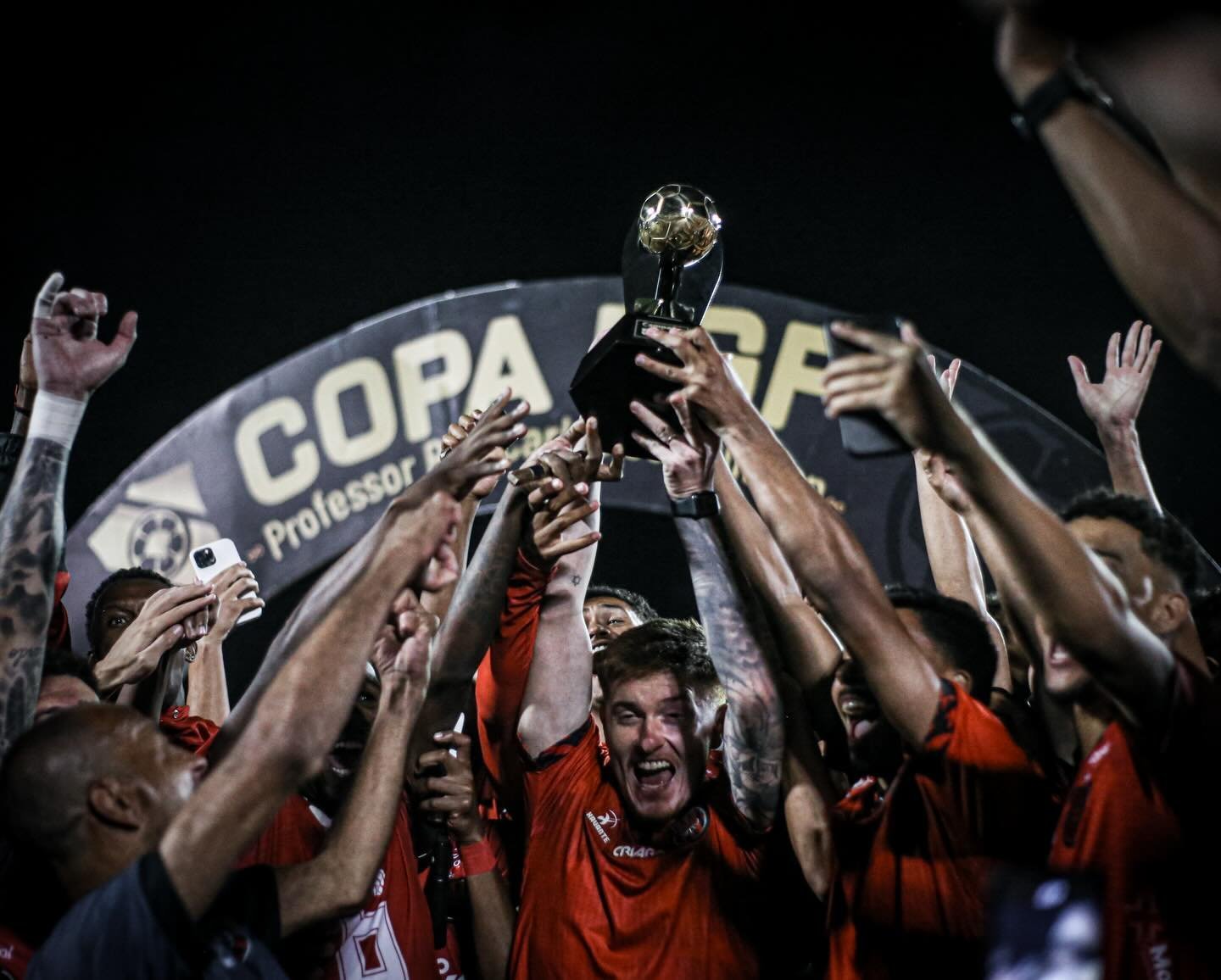 De rebaixado a campe&atilde;o: relembre a temporada do Brasil de Pelotas