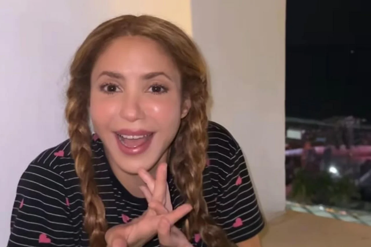 @shakira/Instagram