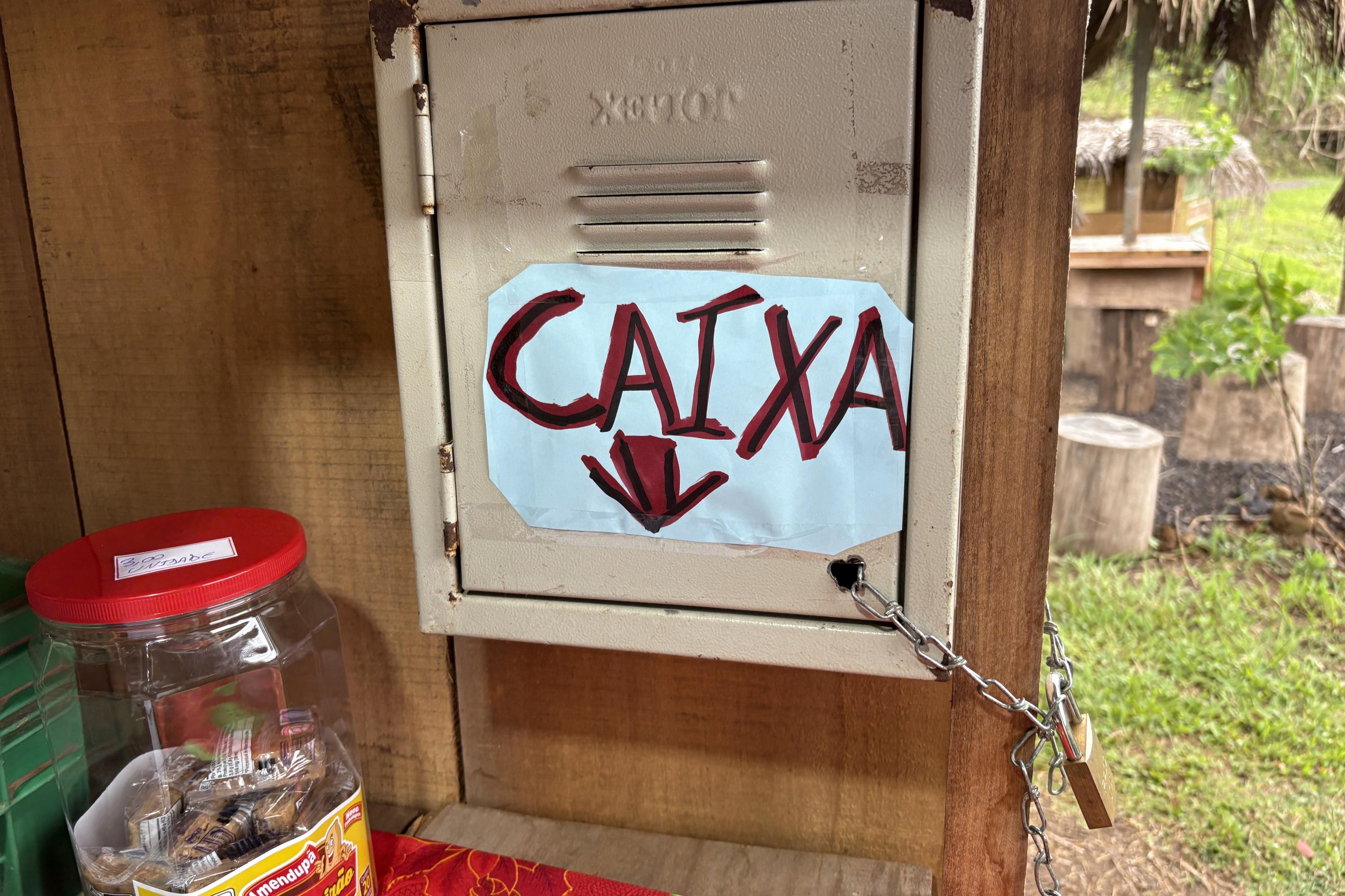 Na base da confian&ccedil;a: tenda de beira de estrada funciona sem atendentes no Vale do Taquari