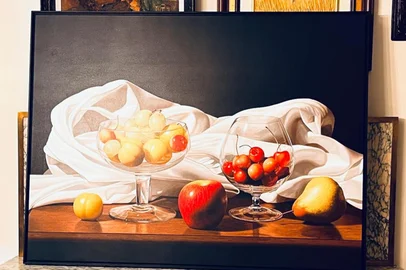 Segue aqui em primeira mão a mais nova aquisição do acervo de artes do casal José Antonio e Hieldis Martins. Essa tela é do artista carioca Renato Meziat e chegou à residência dos Martins na última sexta-feira (9). Atualmente, fazem parte do acervo mais de 300 obras catalogadas. Recentemente a Galeria Elyr Ramos Rodrigues, na UCS, recebeu uma mostra de arte contemporânea do acervo dos colecionadores, sob a curadoria de Silvana Boone.<!-- NICAID(16385650) -->