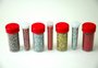 Estudo indica que glitter prejudica o crescimento de organismos-chave para os ecossistemas aquáticos