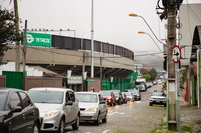 Estreia do Juventude no Brasileirão provoca bloqueios no entorno do Estádio Alfredo Jaconi neste sábado, em Caxias do Sul<!-- NICAID(16005240) -->