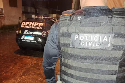 Homem encontrado em barranco do interior de Caxias teria sido morto a pauladas, afirma polícia<!-- NICAID(16097274) -->