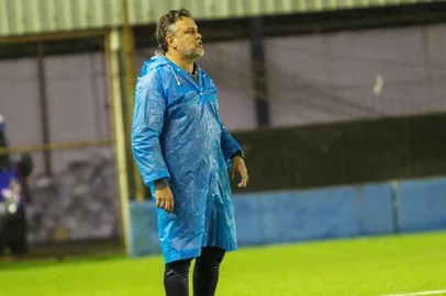futebol, São José, Gabardo Jr<!-- NICAID(16062718) -->