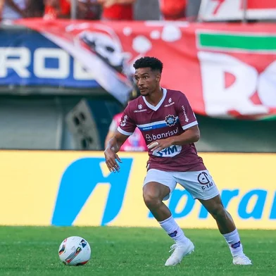 Volante Vini Guedes é um dos titulares do Caxias no Campeonato Gaúcho<!-- NICAID(15381565) -->