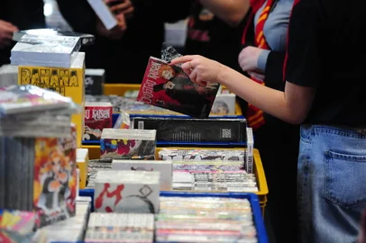 CAXIAS DO SUL, RS, BRASIL, 10/07/2022. O Anime Buzz, evento que reúne atrações relacionadas ao universo de séries, games, animes e mangás, é realizado pela primeira vez em Caxias do Sul, no Sesc. (Bruno Todeschini/Agência RBS)<!-- NICAID(15145427) -->