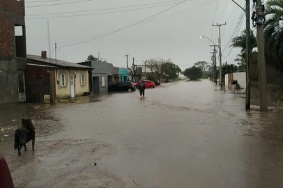 santa vitória chuva<!-- NICAID(16281159) -->