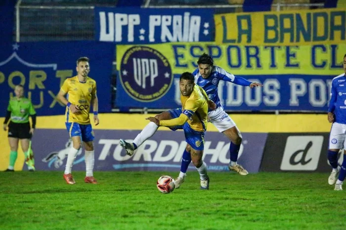 Aline Klug / Divulgação E.C.Pelotas Aline Klug / Divulgação E.C.Pelotas