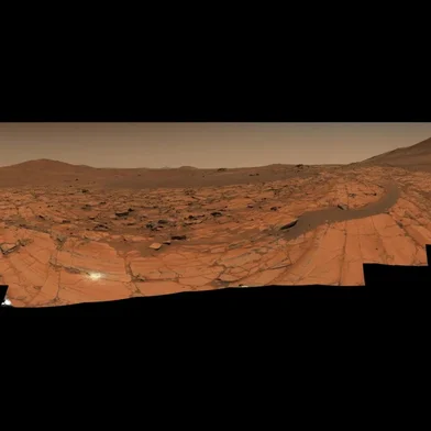 A Agência Espacial Norte-americana (Nasa) divulgou imagens panorâmicas e de alta definição de Marte. São 96 registros, que foram obtidos no dia 23 de maio pelo Rover Persevarance – um veículo robótico desenvolvido para explorar o planeta e lançado ao espaço em julho de 2020.<!-- NICAID(16114450) -->