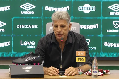 Renato Portaluppi em sua apresentação no Fluminense<!-- NICAID(16010409) -->