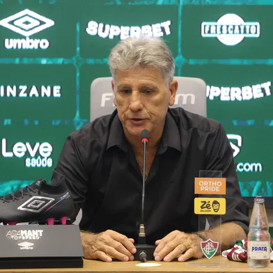 Renato Portaluppi em sua apresentação no Fluminense<!-- NICAID(16010409) -->