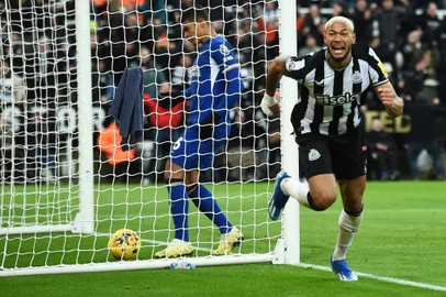 Joelinton, Newcastle, futebol