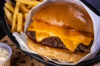 hamburger, rio de janeiro, destemperados, lanche<!-- NICAID(15279900) -->