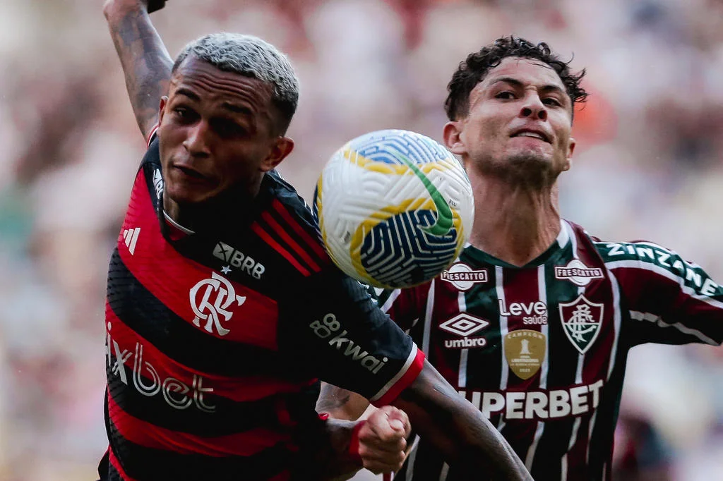 Grêmio se mantém no penúltimo lugar com derrota do Fluminense em ...