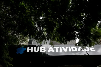 PORTO ALEGRE, RS, BRASIL, 30-03-2026: O Hub Atividade fica em um imóvel cedido pelo governo federal para a Associação da Cultura Hip-Hop de Esteio (Ache). Um local de cinco andares onde terá diversos projetos de impacto social. (Foto: André Ávila/Agência RBS)Indexador: Andre Avila<!-- NICAID(16255192) -->
