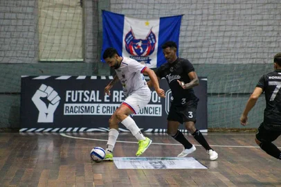 Guarany de Espumoso vence a Yeesco pelo primeiro jogo da final do Gauchão de Futsal 2024<!-- NICAID(16023510) -->