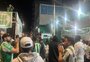 Torcedores do Juventude protestam em frente ao Alfredo Jaconi antes da votação sobre a proposta de SAF no Conselho Deliberativo