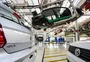 Volkswagen e Mercedes-Benz param produção por falta de componentes