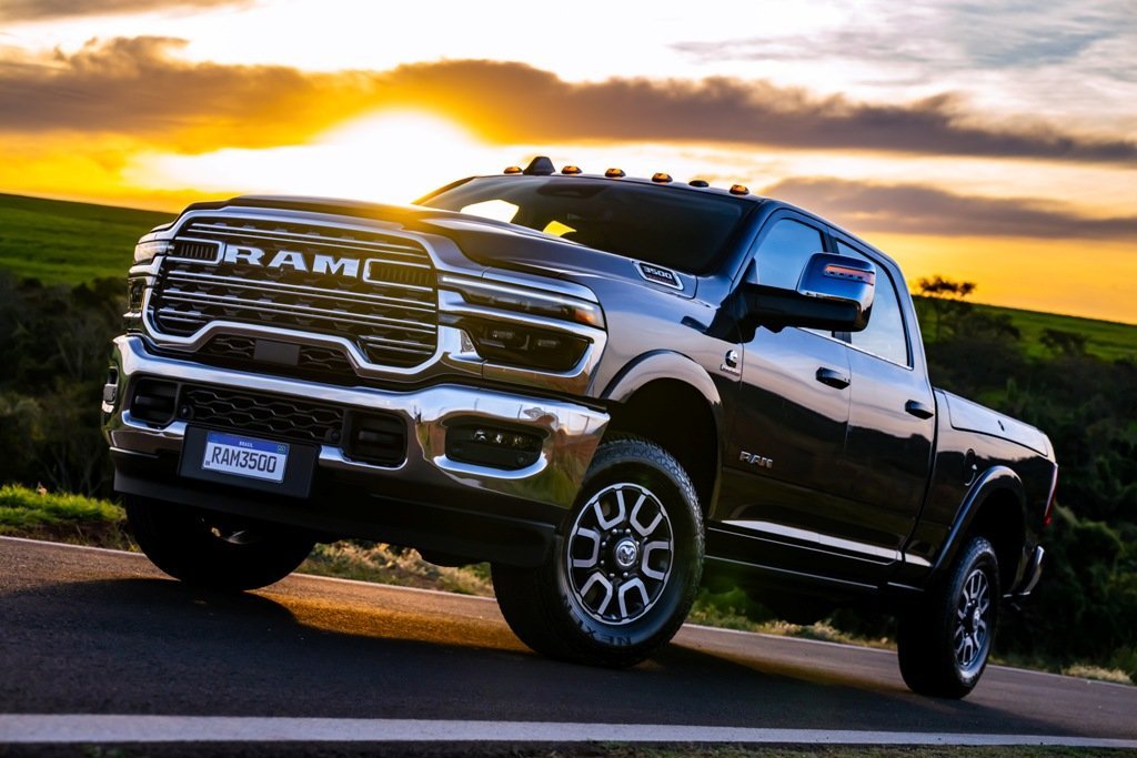 Ram 2500 e 3500 2025 atualizadas no visual, interior, conjunto ...