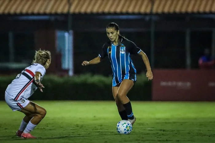 Caroline Motta / Grêmio/Divulgação