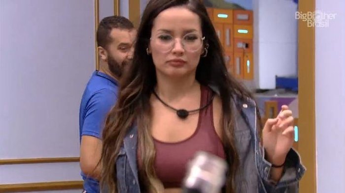 Bbb 21 Carla Diaz Entra Na Mira De Brothers E Juliette Tem Climao Com Caio E Sarah Gzh