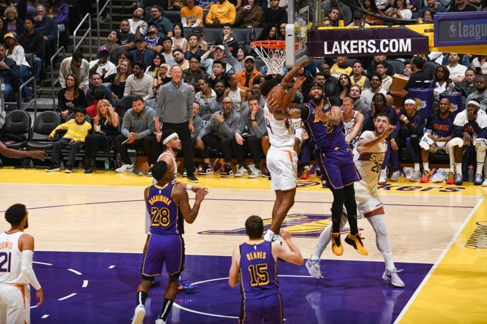 ADAM PANTOZZI / NBAE / GETTY IMAGES / GETTY IMAGES VIA AFP