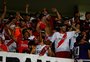 Torcedor do River atingido por pedrada antes de jogo contra o Inter está internado sem previsão de alta