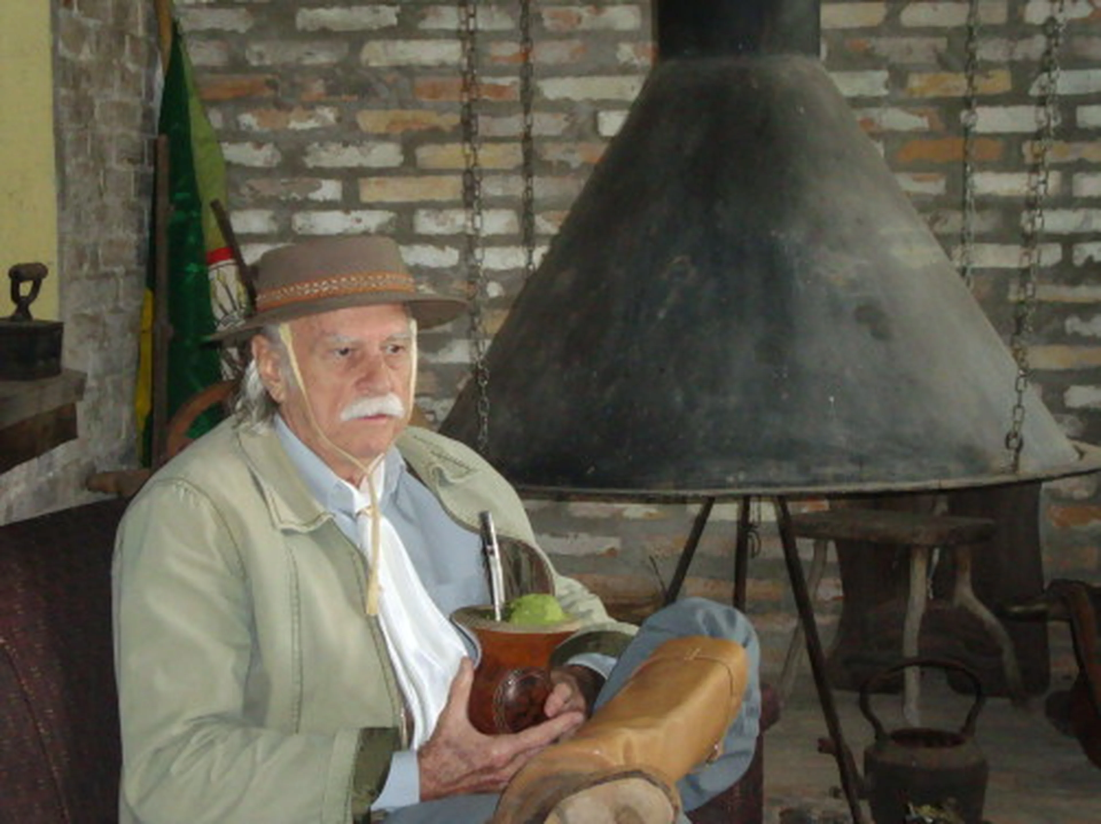 Felipe Basso, Especial