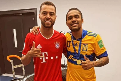 futebol, Mundial de Clubes, Bayern de Munique, Tigres, Douglas Costa, Rafael Carioca<!-- NICAID(14713393) -->