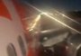 Avião colide com carro na pista ao decolar no aeroporto do Galeão