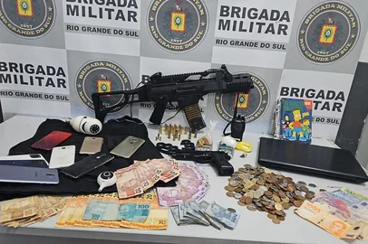 Brigada Militar descobre ponto de tráfico de drogas em São Marcos e prende homem em flagrante <!-- NICAID(15747093) -->