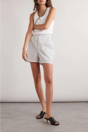 Net-a-porter e Bottega Veneta / Divulgação