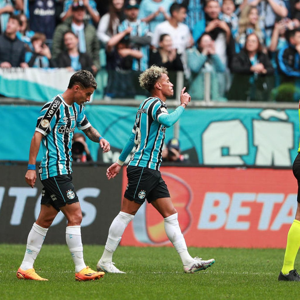 Brasileirão Week 11/12: Vasco Finally Victorious, Glorious Grêmio